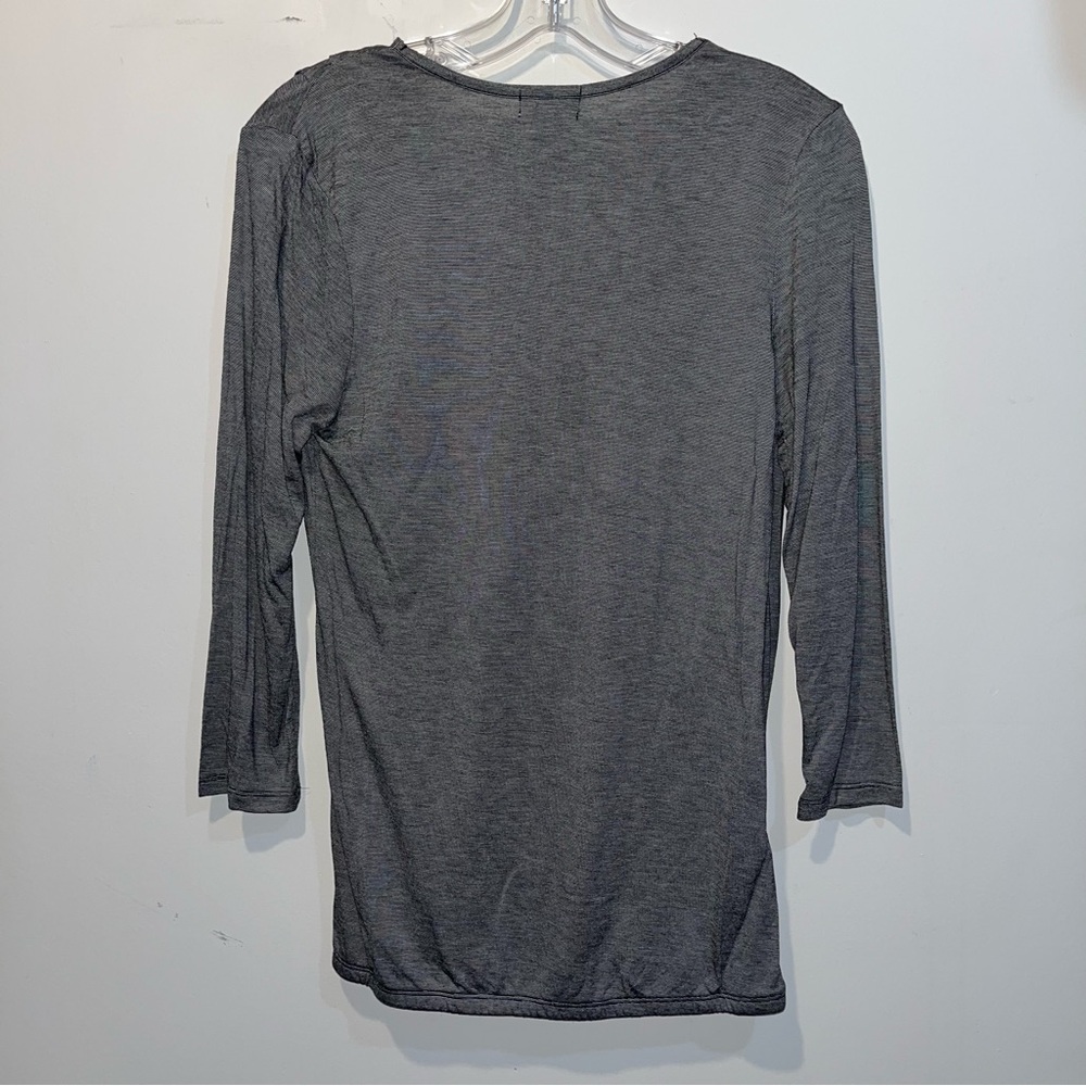 Old Navy Charcoal V-Neck Blouse - Picture 2 of 3